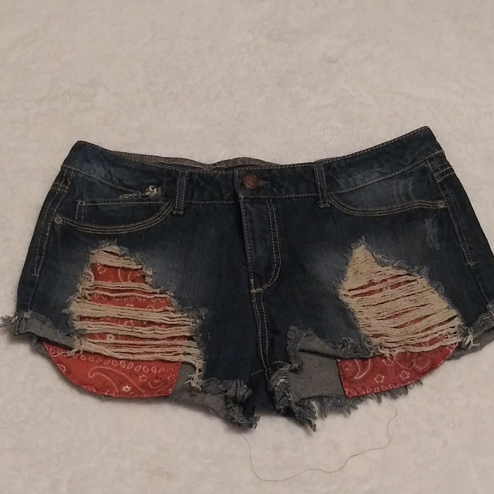 Rewash distressed Jean shorts